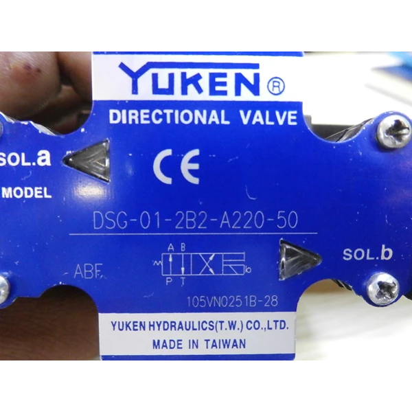 Solenoid Hydraulic Valve - Directional Valve - DSG-01-2B2-A220-50 - Yuken